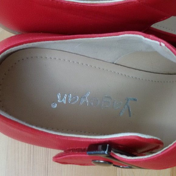 New Comfortable Red Shoes Sz Eur 40 / 9.5 US - Picture 4 of 14